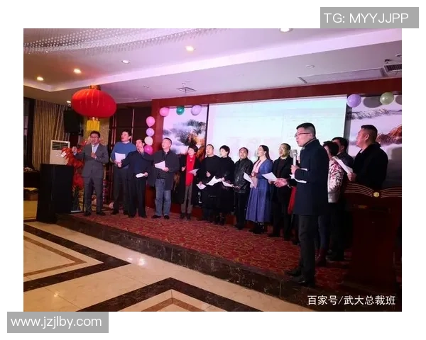 史鸿飞的成长之路:从平凡少年到卓越领袖的奋斗历程 史鸿飞的成长之路:从平凡少年到卓越领袖的奋斗历程