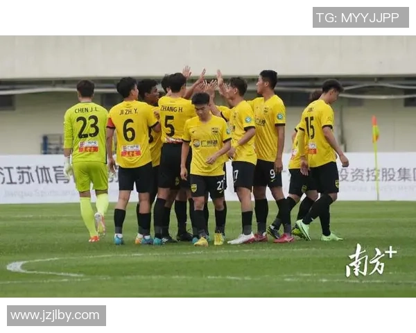 广东与广州精彩对决直播全场回顾及赛后分析尽在此处 广东与广州精彩对决直播全场回顾及赛后分析尽在此处